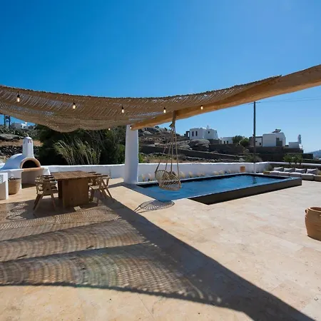 Little Amid Super Paradise-jackieo' Mykonos Villa Super Paradise part