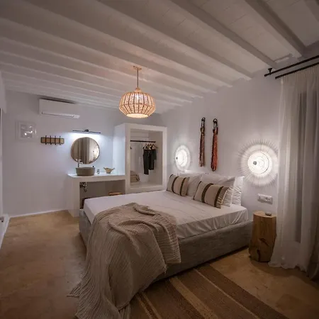 Little Amid Super Paradise-jackieo' Mykonos * Παραλία Super Paradise